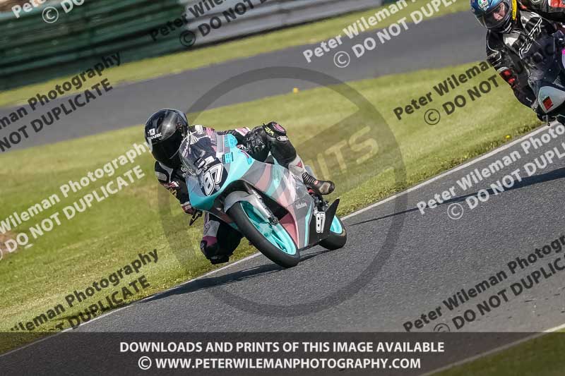 enduro digital images;event digital images;eventdigitalimages;mallory park;mallory park photographs;mallory park trackday;mallory park trackday photographs;no limits trackdays;peter wileman photography;racing digital images;trackday digital images;trackday photos